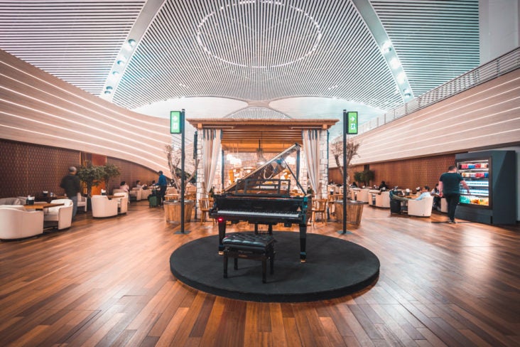 Turkish Airlines Business Lounge Self Playing Piano