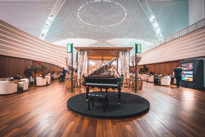 Turkish Airlines Business Lounge Self Playing Piano Turkish Airlines Business Lounge Self Playing Piano
