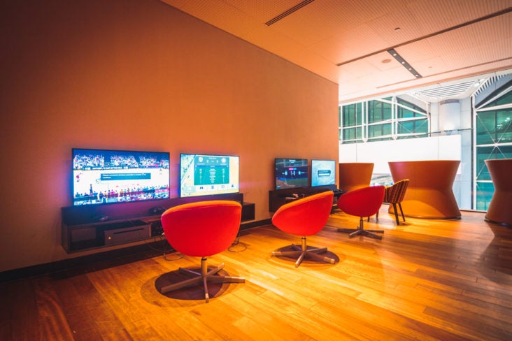 Turkish Airlines Business Lounge Video Games Turkish Airlines Business Lounge Video Games