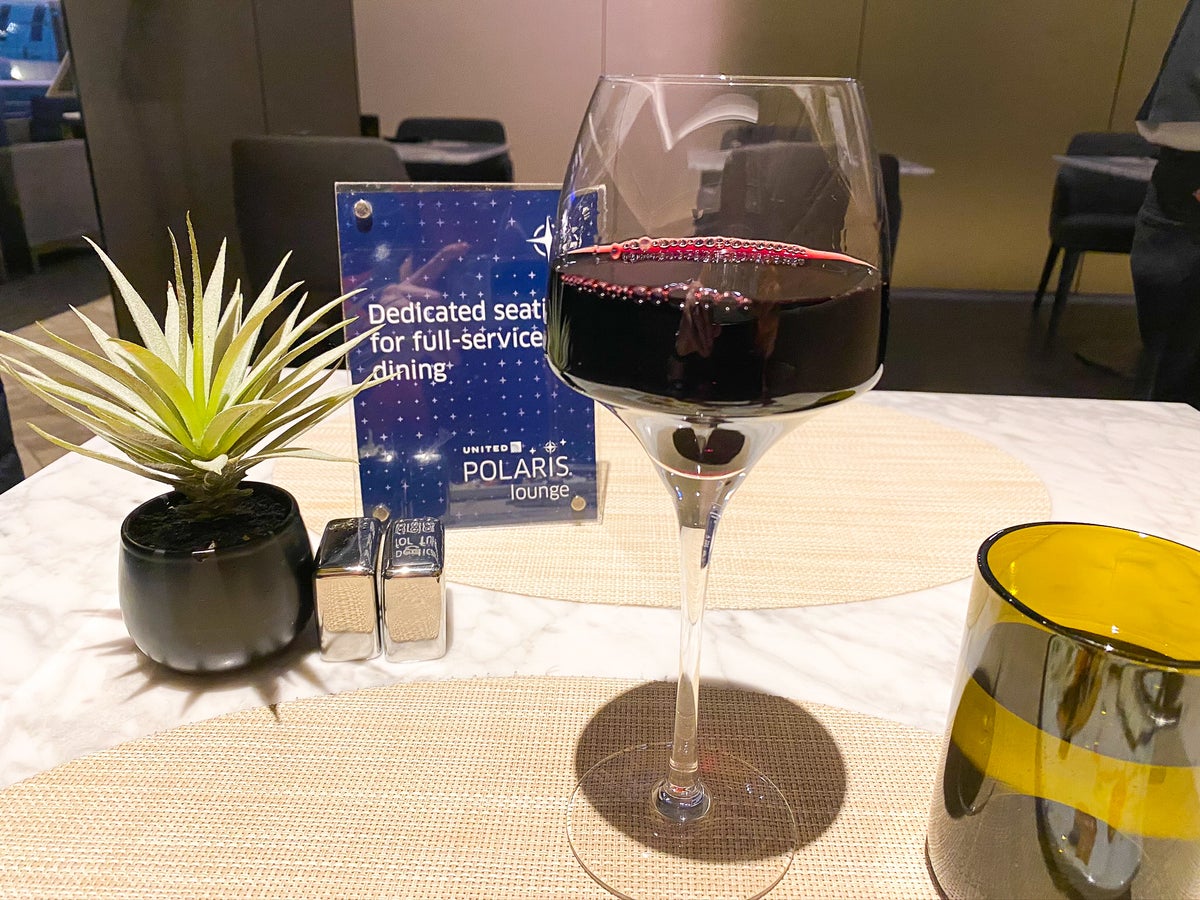 United Polaris Lounge ORD Red Wine