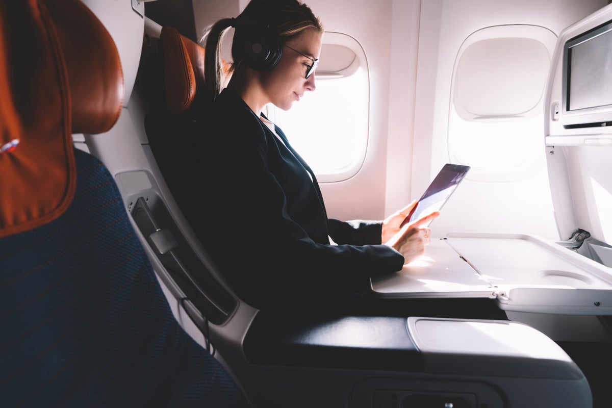 Hawaiian Airlines Now Offers Free High-Speed Wi-Fi on Most Planes