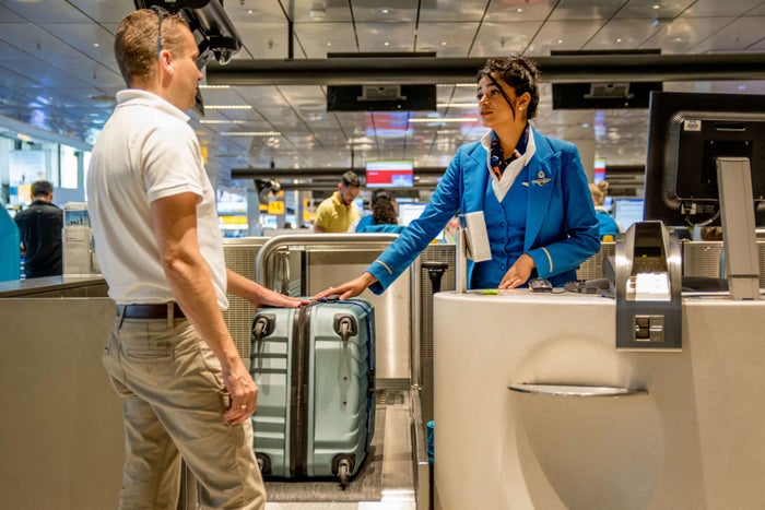 Is Baggage Insurance Worth It in 2026? [Types, Coverage, Plans]