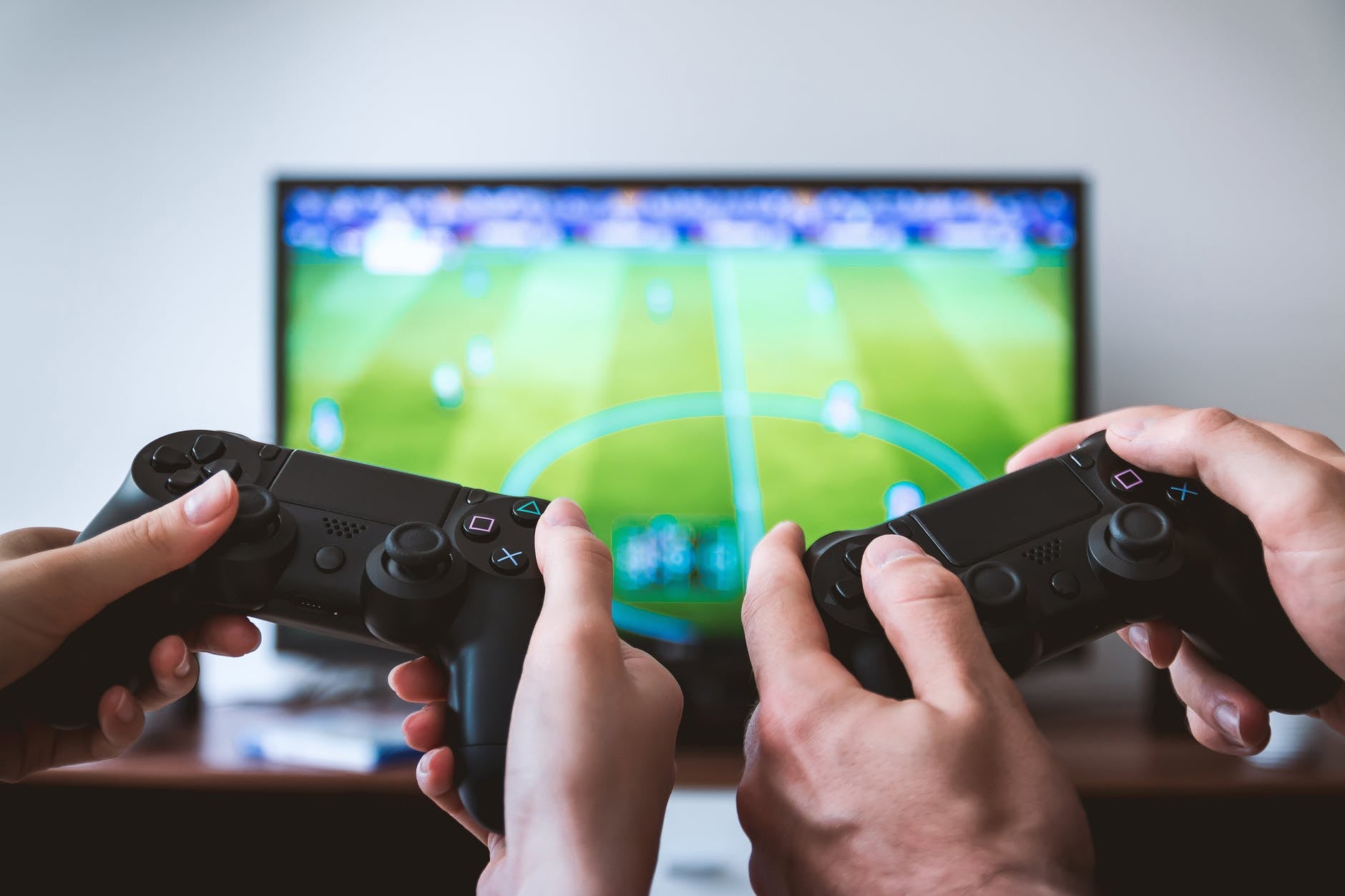 Flat screen TV video game controllers flatscreen tv