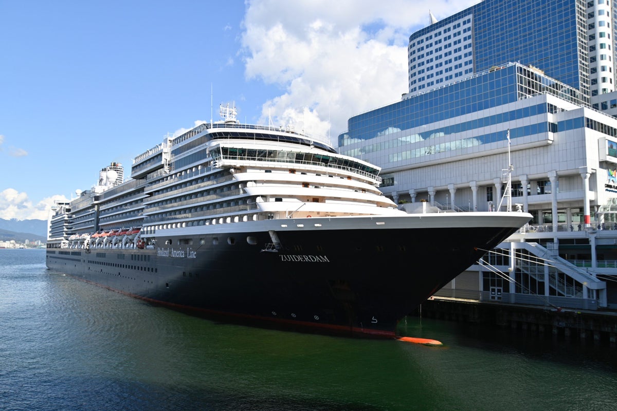 Holland America Cruise Line – Ships, Destinations, Dining, and More