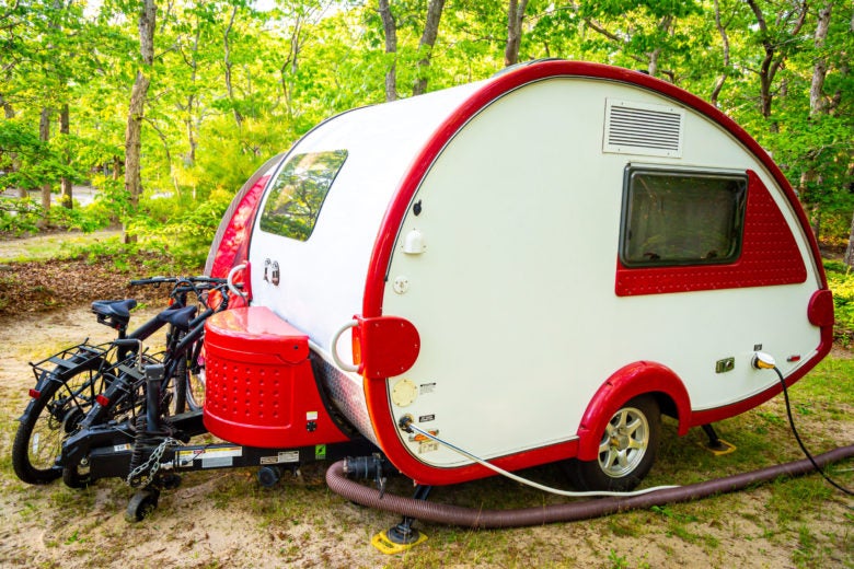 How To Rent Cheap Campers & RVs [Includes Best Websites]