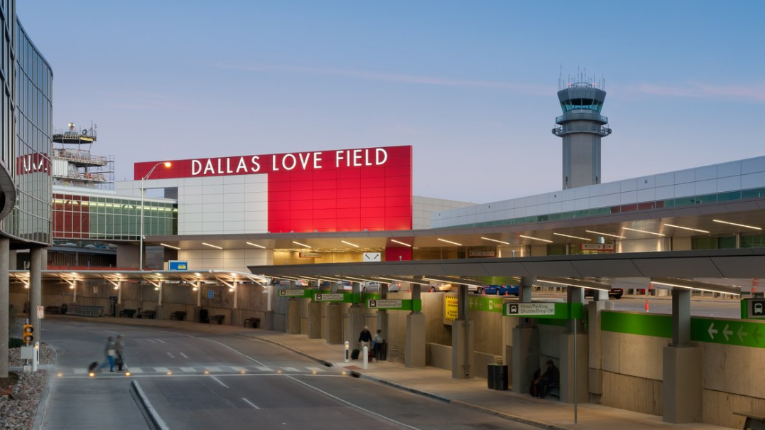 how long is the flight from dallas to austin tx