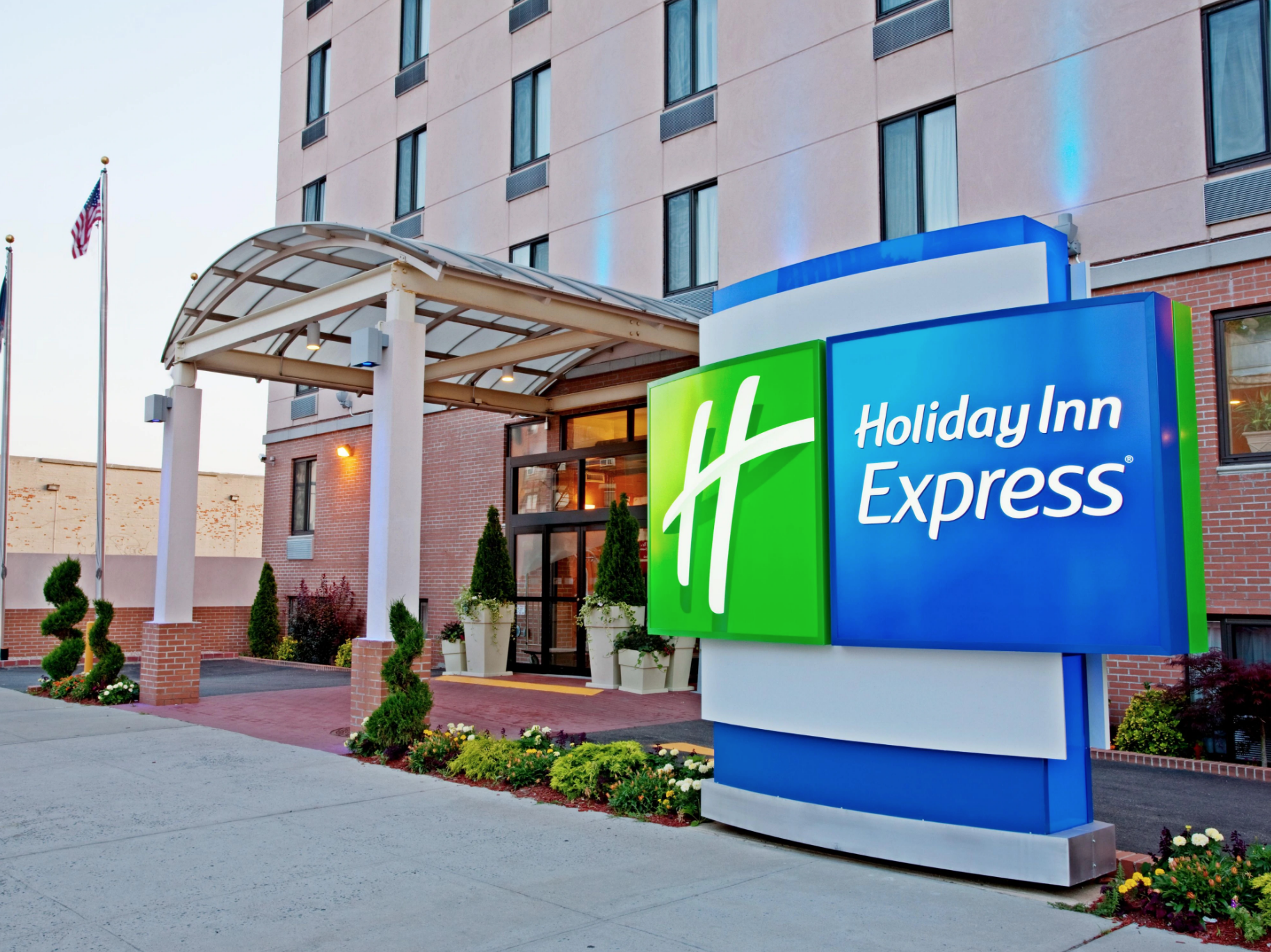 Holiday Inn Express Brooklyn