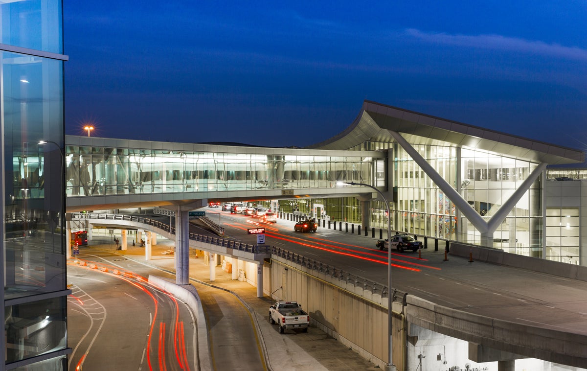 William P. Hobby Airport [HOU] — Ultimate Terminal Guide