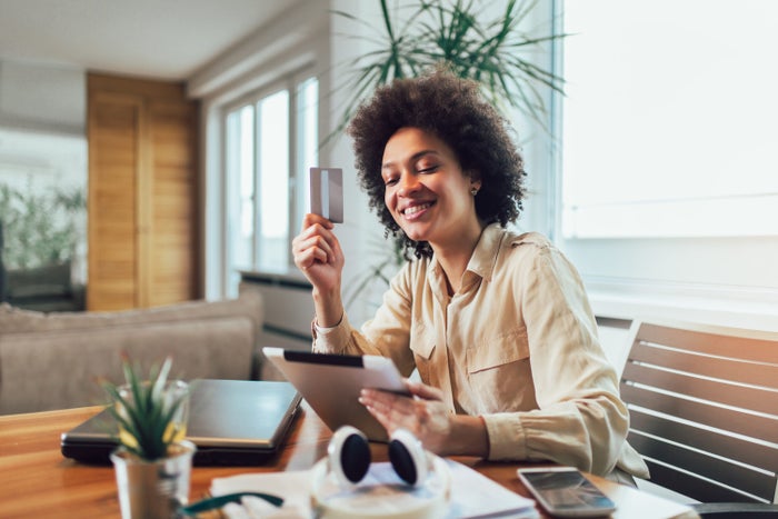 The 6 Best Credit One Bank Credit Cards – Everything You Need to Know