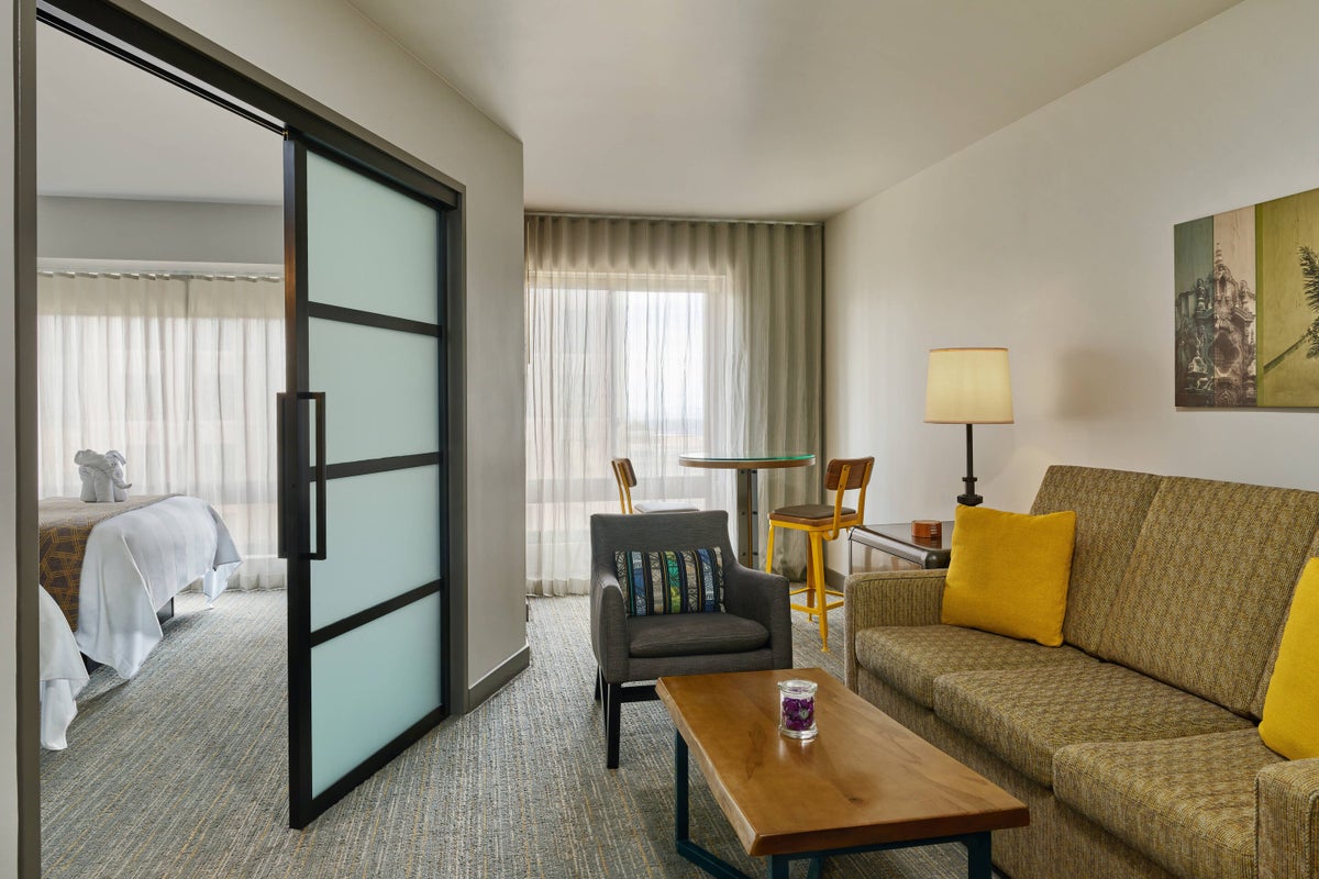 Marriott Vacation Club Pulse San Diego Suite Living Area