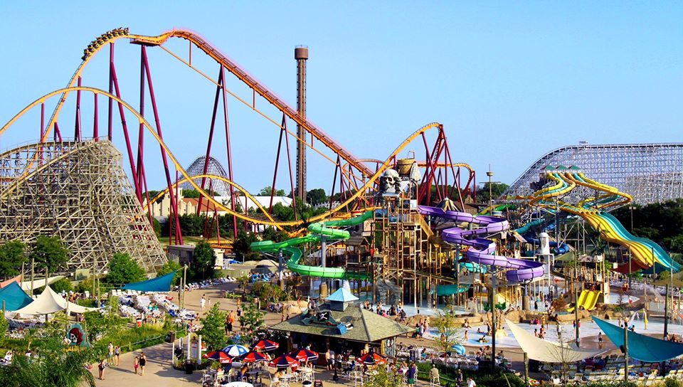 Top 20 Amusement Parks in North America Full Guide 2023