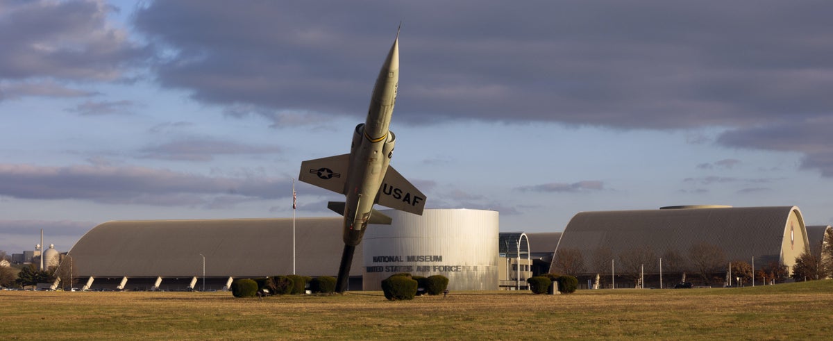 28 Virtual Tours of Aerospace Museums [Aviation, Military & Space]