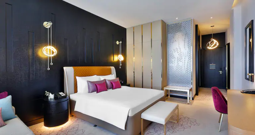 AlRayyan Hotel Doha Curio Collection by Hilton
