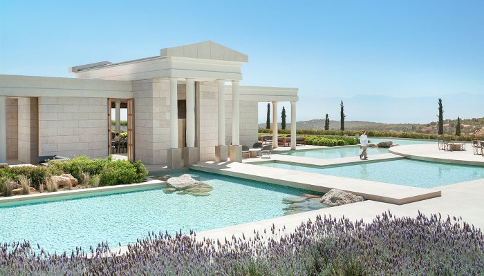 Amanzoe