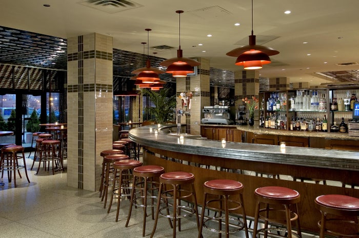 Crowne Plaza Chicago West Loop Restaurant and Bar