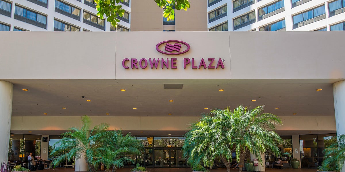 Crowne Plaza Los Angeles Airport