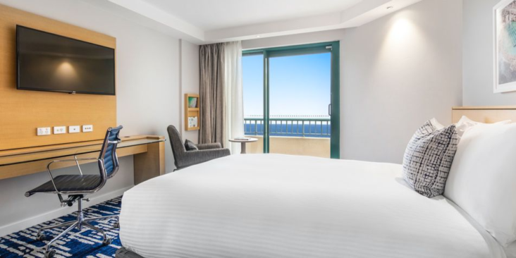 Crowne Plaza Pet friendly Crowne Plaza Pet friendly