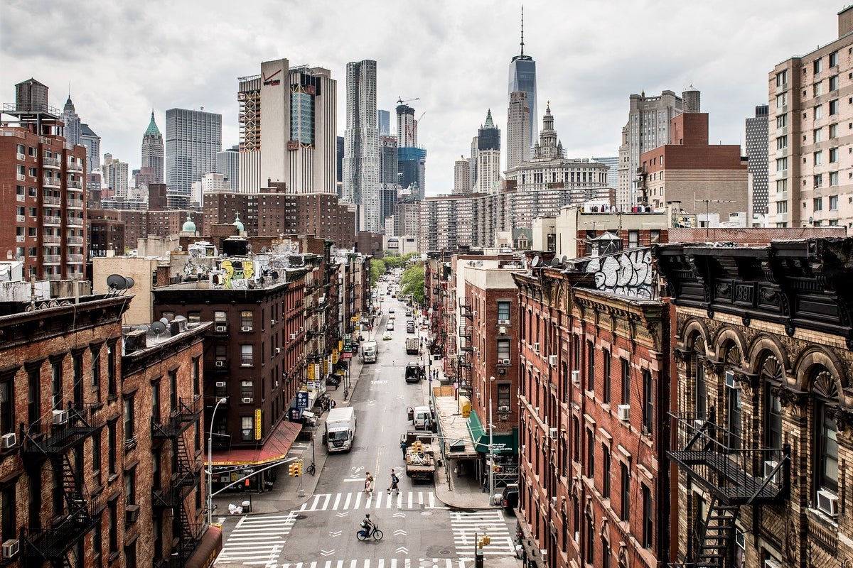 The 13 Best Cheap Hotels in Manhattan, New York City