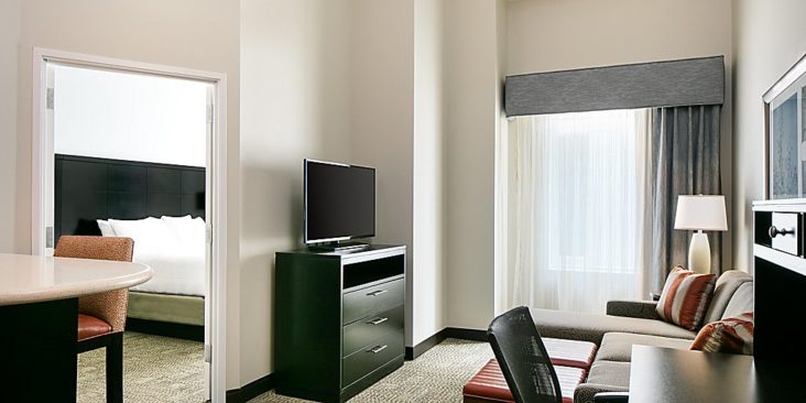 Staybridge Suites Des Moines Downtown Staybridge Suites Des Moines Downtown