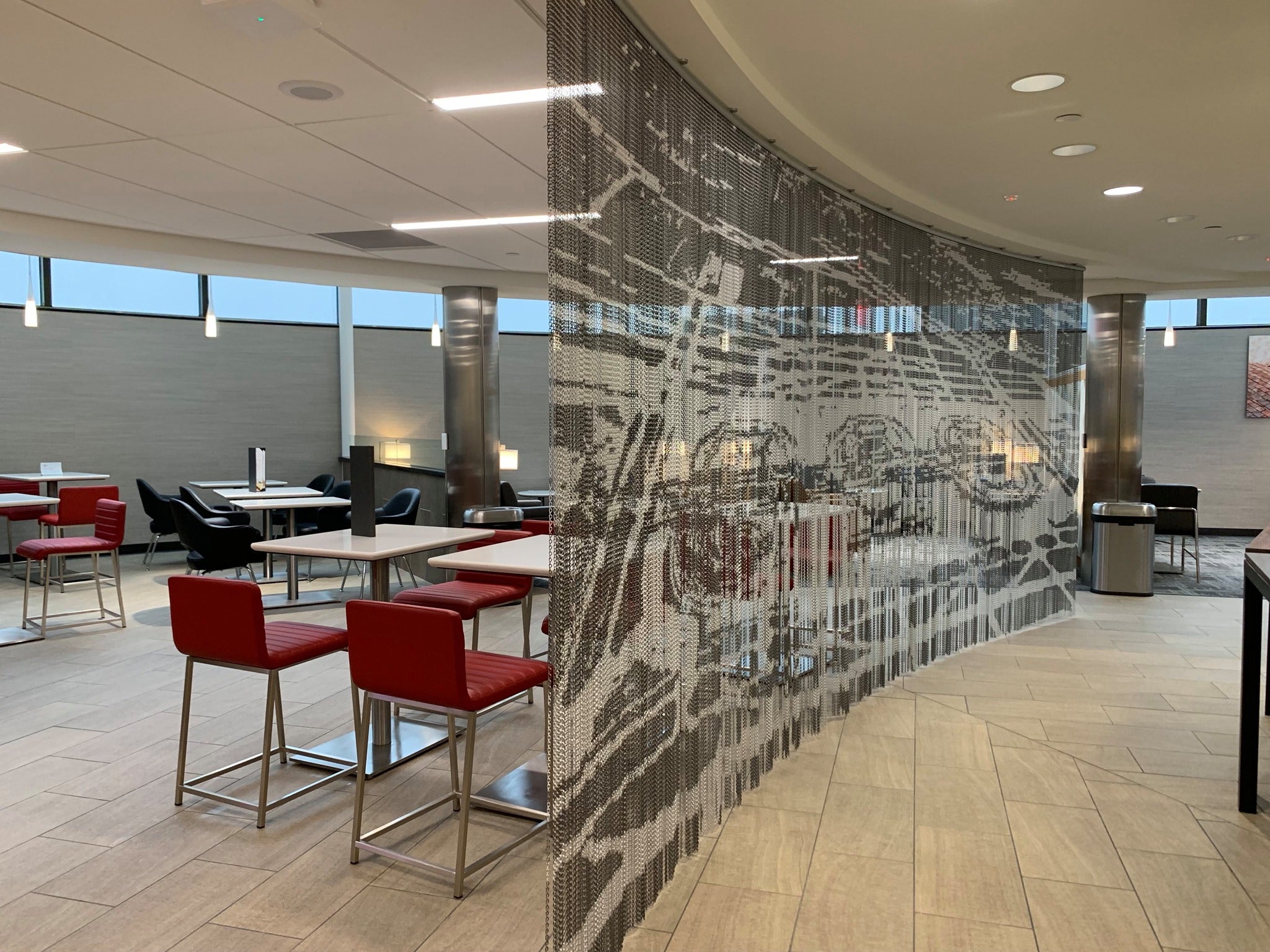 List Of Airport Lounges At Dallas Fort Worth Airport [DFW]