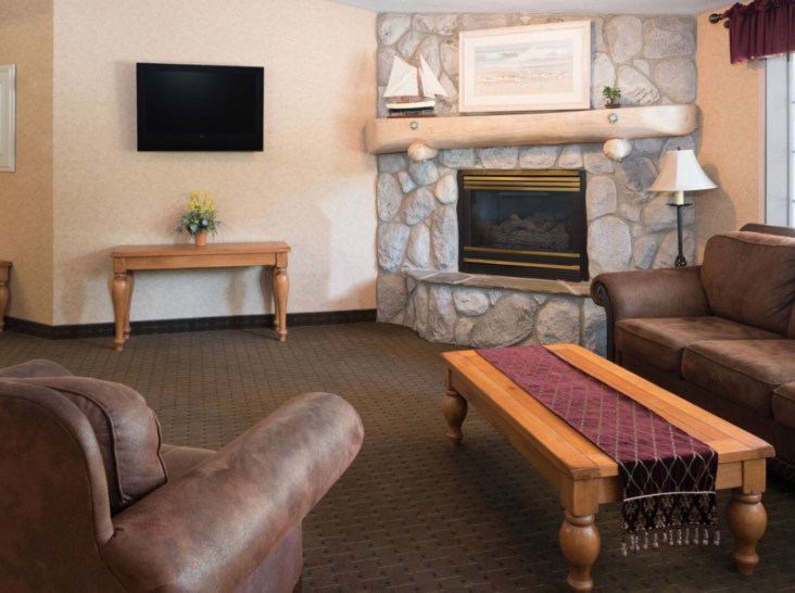 Baymont by Wyndham Coeur dAlene lobby Baymont by Wyndham Coeur dAlene lobby