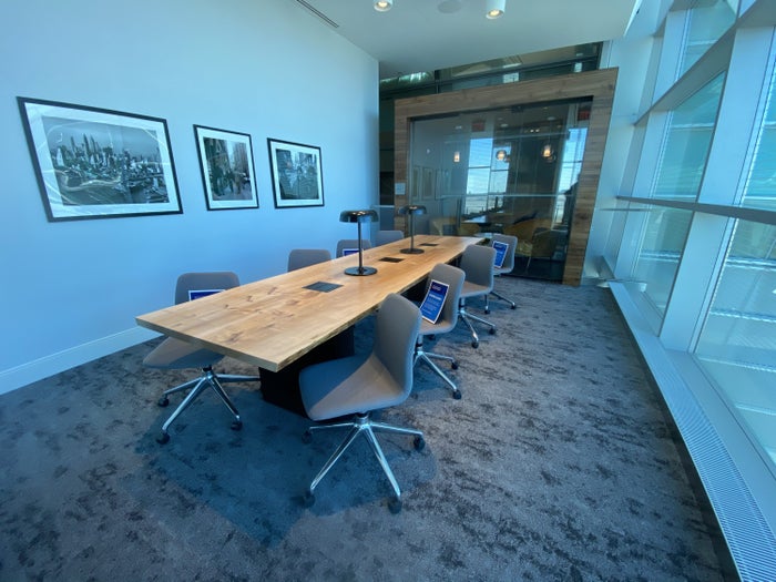 Centurion Lounge JFK Conference Table