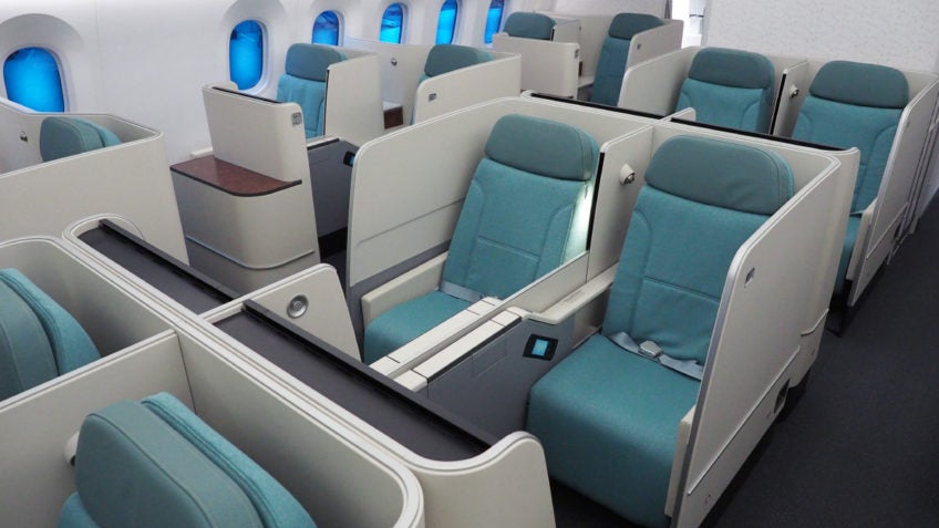 Korean Air business class suites
