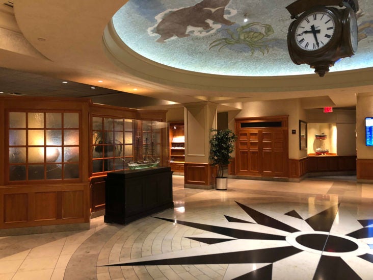 United Airlines United Club SFO 1 United Airlines United Club SFO