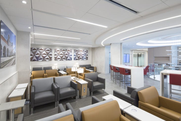 Admirals Club MCO Admirals Club MCO seating