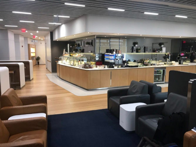 List Of Lounges At Newark Liberty International Airport [EWR]