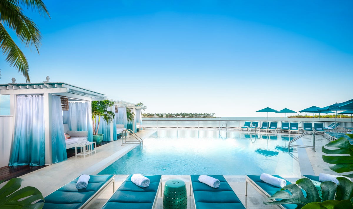 Ocean Key Resort Spa pool
