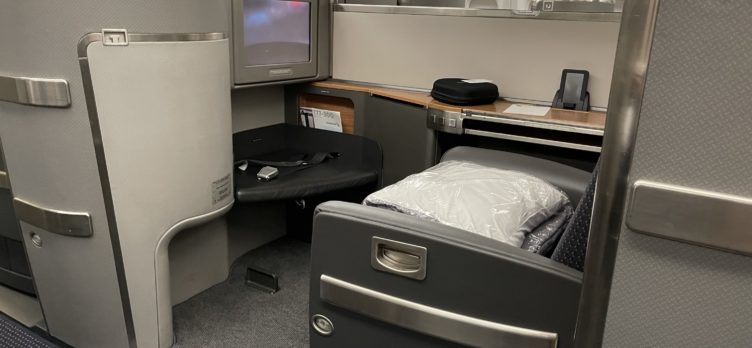 American Airlines First Class Seat 777 300ER Side View