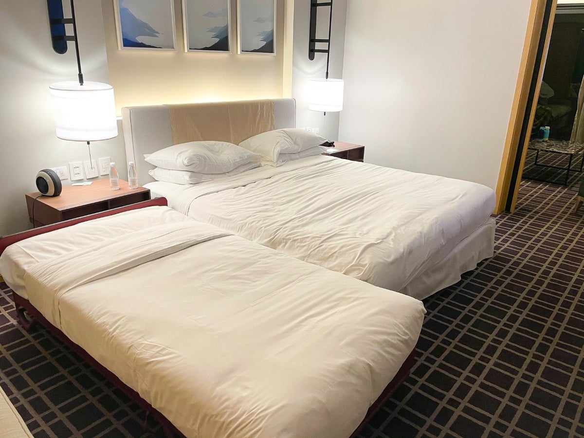 Extra bed in suite at Grand Hyatt Rio de Janeiro
