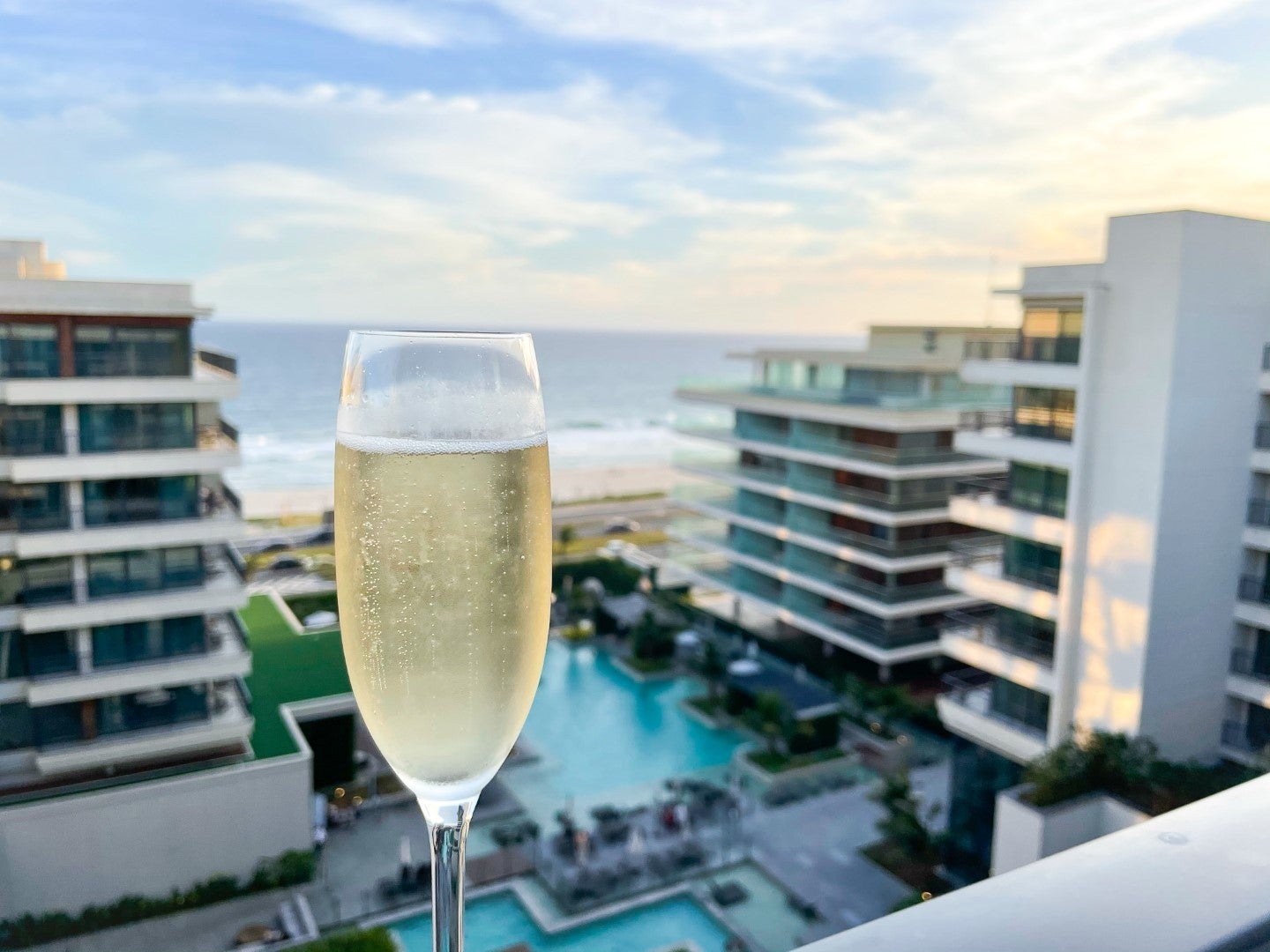 Lounge sparkling wine champagne spumante at Grand Hyatt Rio de Janeiro