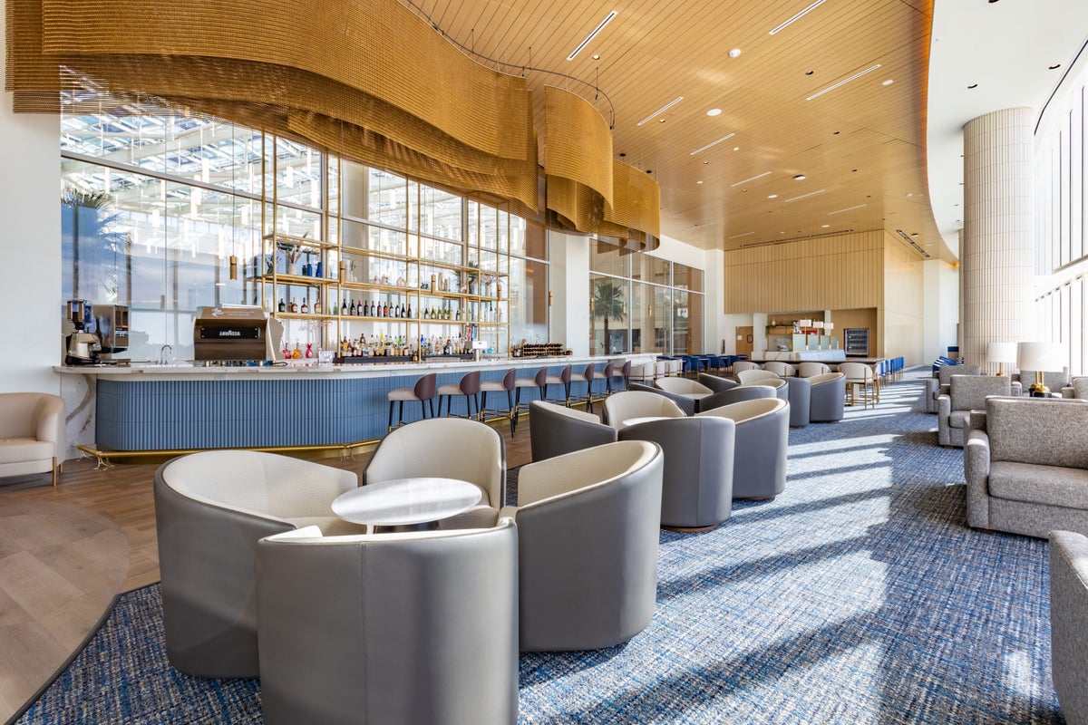 Full List of Airport Lounges at Orlando International Airport [MCO]
