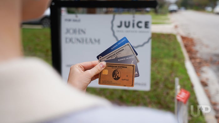 The 6 Best Business Credit Cards for Real Estate Investors [2026]