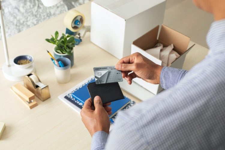 28 Benefits of the Delta SkyMiles® Platinum Business Amex Card [2023]