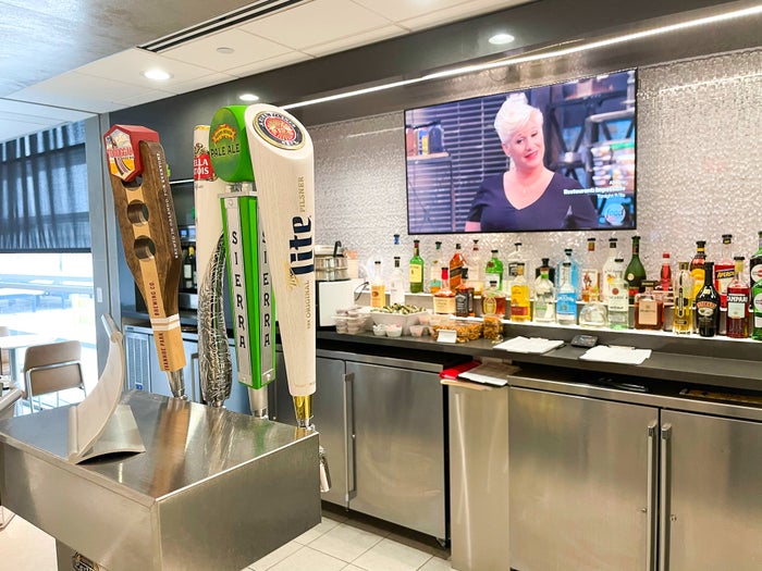 American Airlines Admirals Club at Orlando MCO drink selection