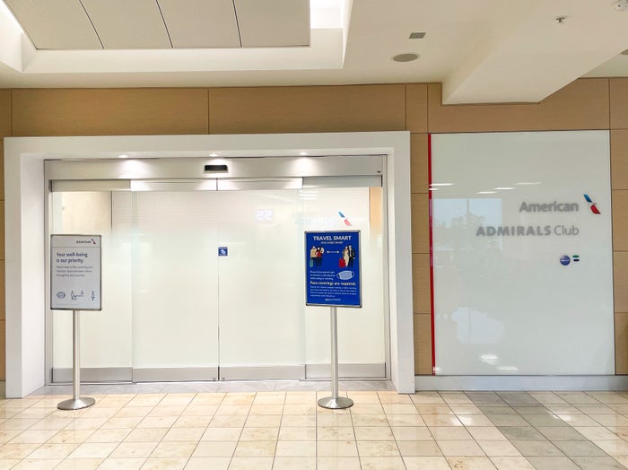 American Airlines Admirals Club at Orlando MCO entrance