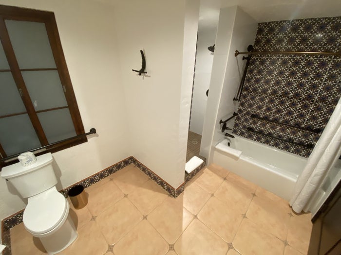 Mar Monte King Corner Premium View Tub