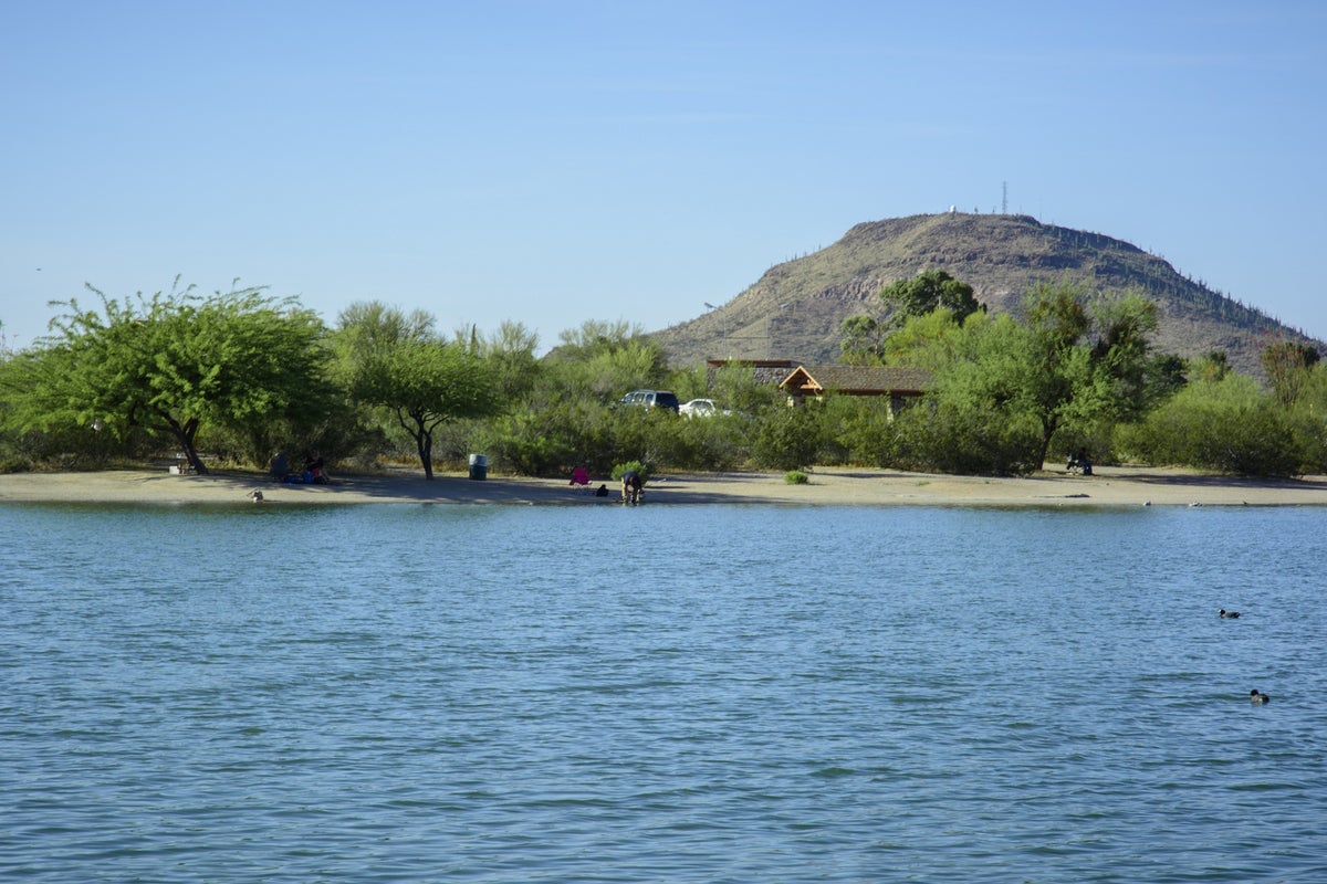 Kennedy Lake Tucson
