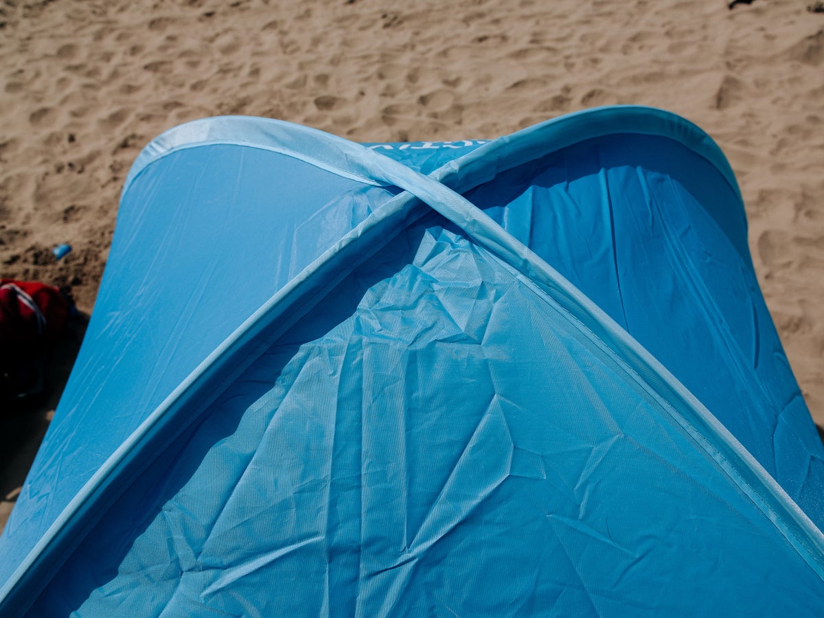 Beach tent durability