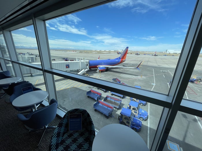 Full List of Airport Lounges at Denver International Airport [DEN]