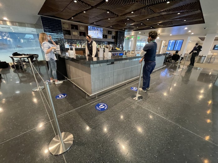 DEN Centurion Lounge Bar
