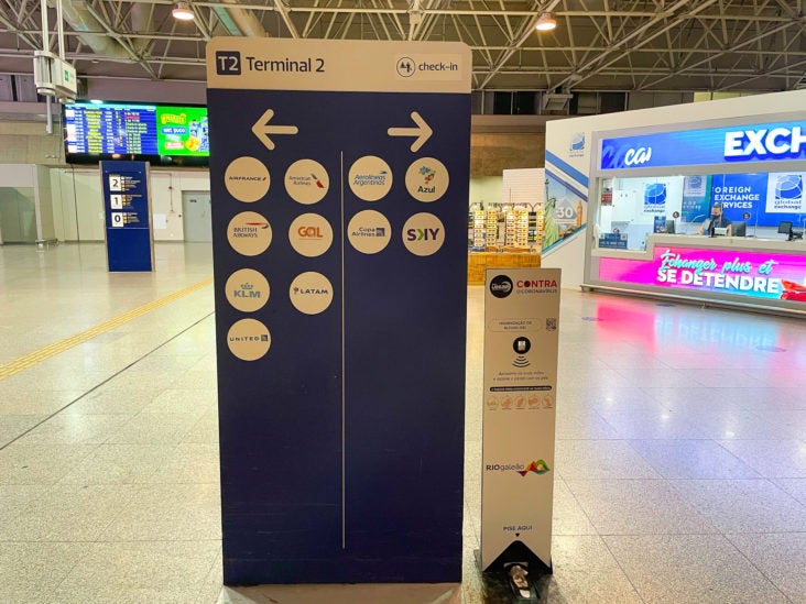Rio de Janeiro GIG airport signage Rio de Janeiro GIG airport signage