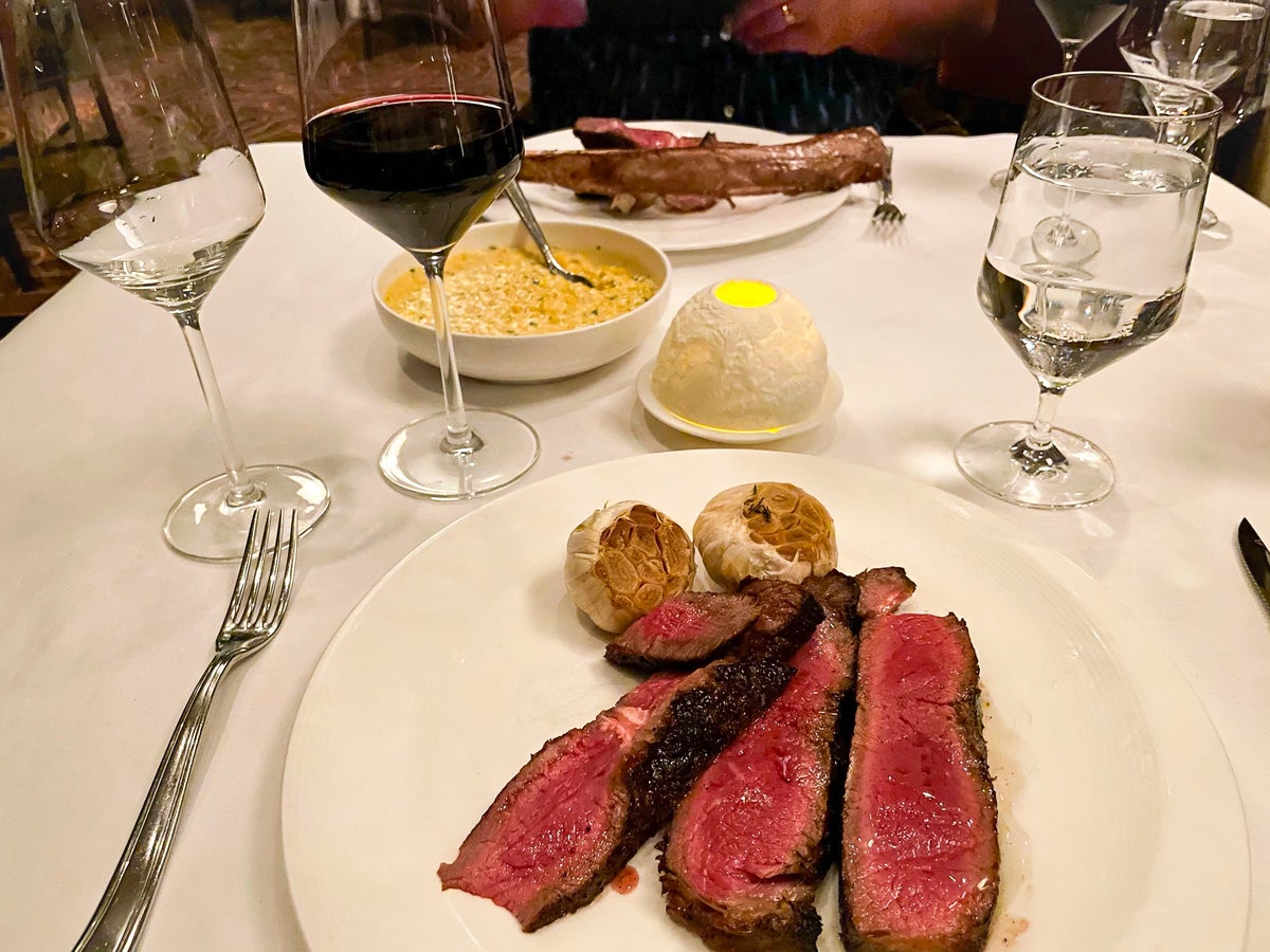 Waldorf Astoria Orlando Bull Bear steak