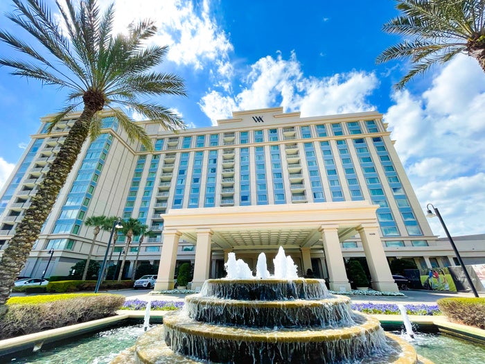 Waldorf Astoria Orlando Water Fountain