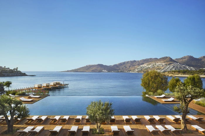 10 Best EDITION Hotels You Can Book With Points [for Max Value]
