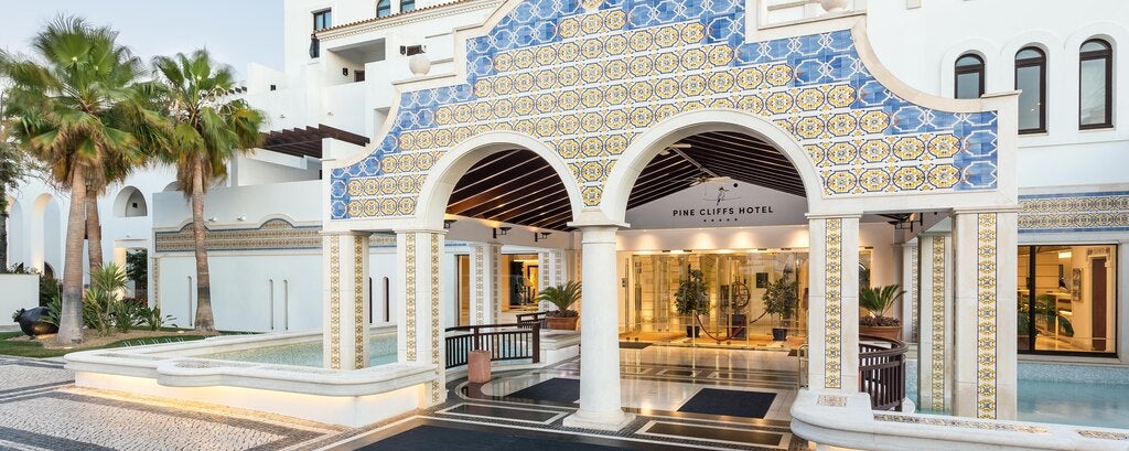 Pine Cliffs Hotel, a Luxury Collection Resort Algarve