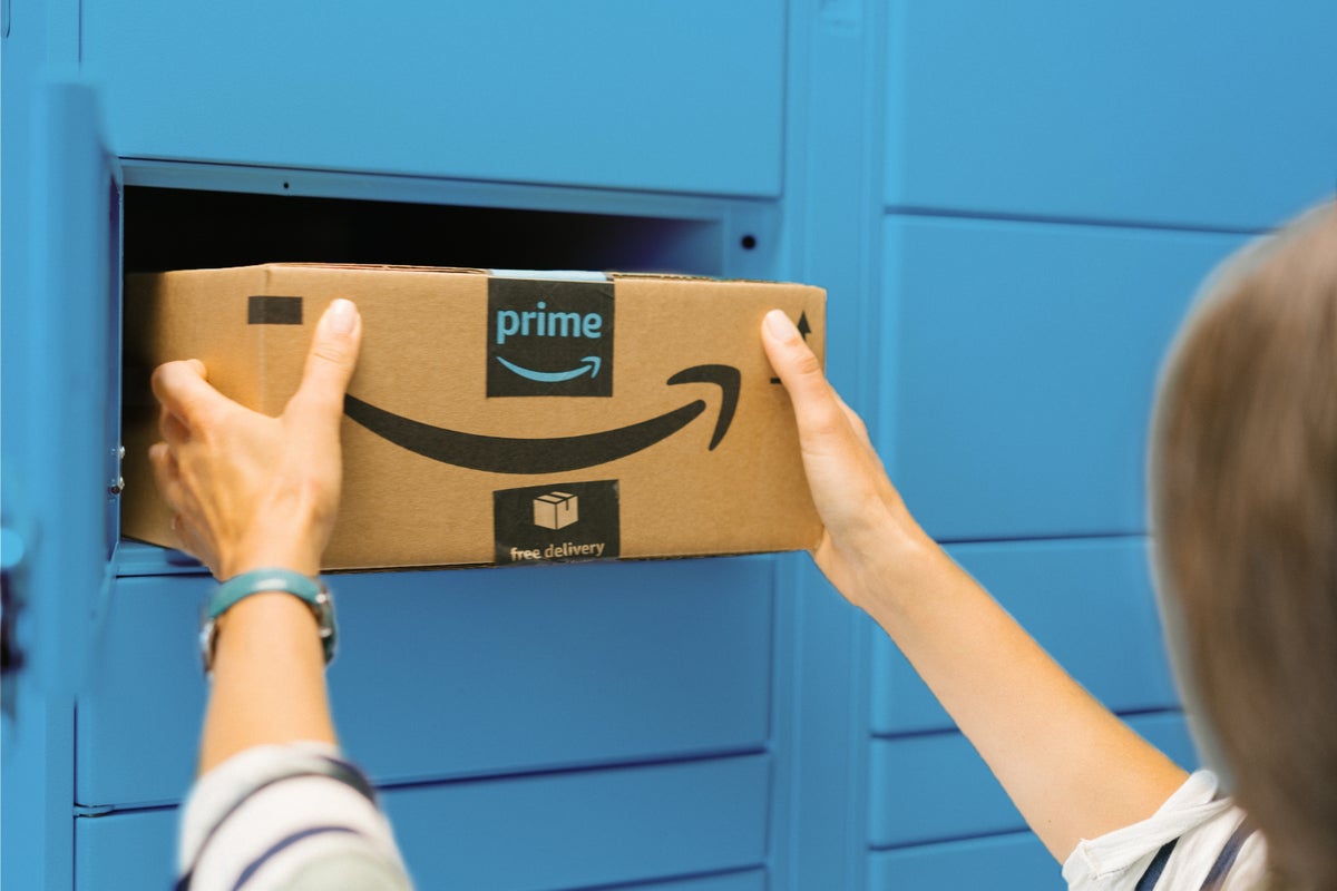 Amazon Locker
